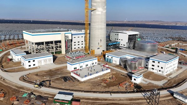 · 风险管控:建立跨境法律、税务与合规团队