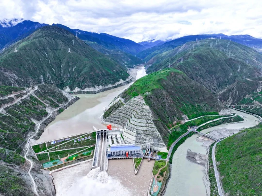 光伏项目累计发电超24万度