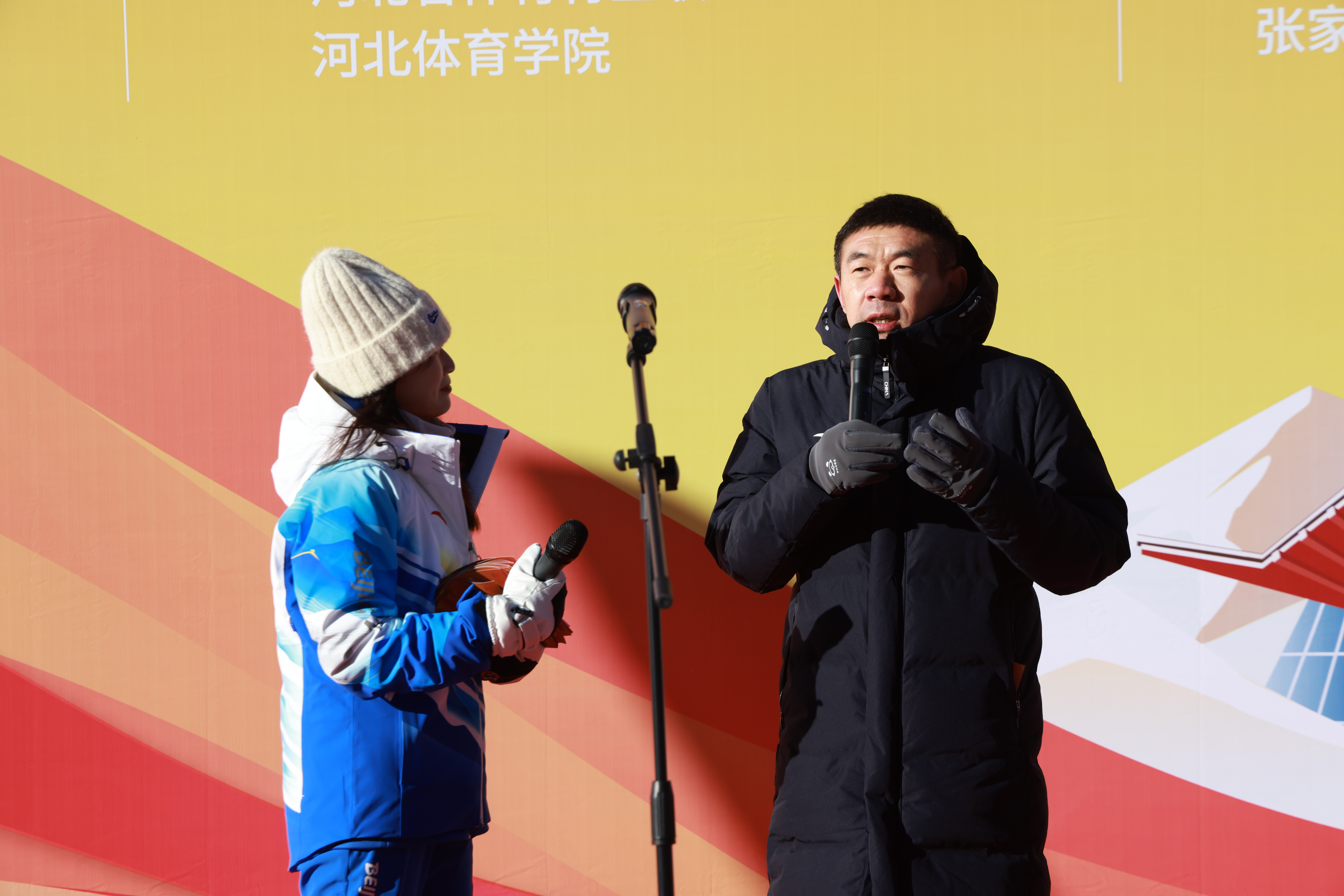 京津冀滑雪社会体育指导员挑战赛启动 李佳军携