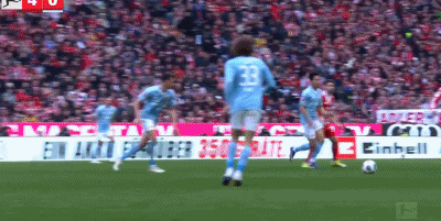 拜仁双线告捷欧冠晋级八强德甲狂轰4球创纪录