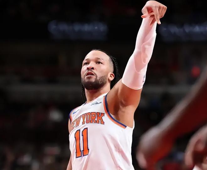 残阵勇士惨遭尼克斯21分大逆转 四连败冲击西部