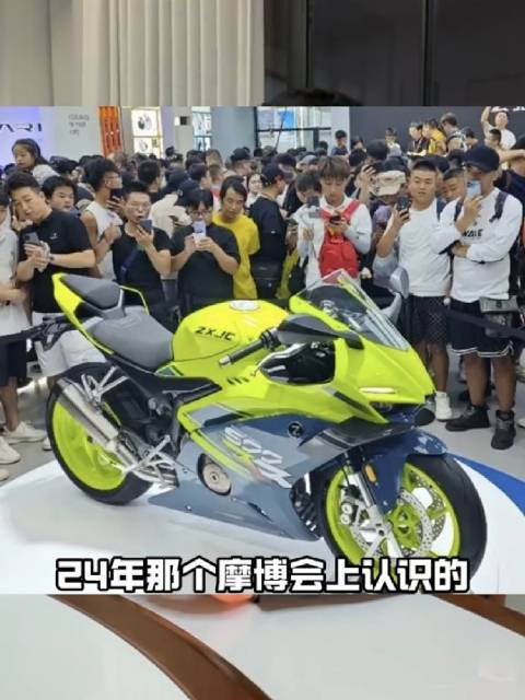 小罗传世绝技开启足球黄金时代 传奇球员影响新